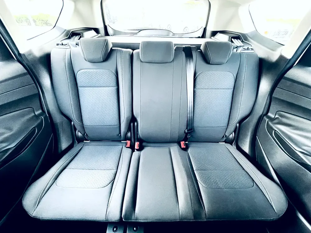 UNLIMITED MILEAGE WARRANTY /NAVIGATION + CAMERA + KEYLESS START + CRUISE CONTROL / IN HOUSE FINANCE - Image 19