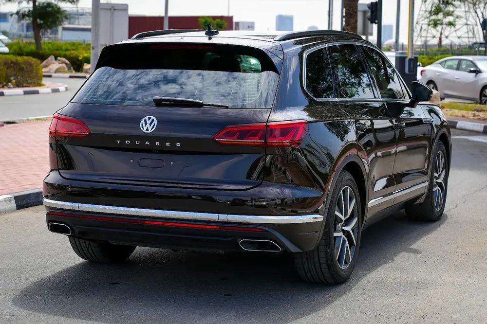 VOLKSWAGEN TOUAREG 2020!! GCC SPECS!! FULL SERVICE HISTORY FROM AL NABOODA - Image 16