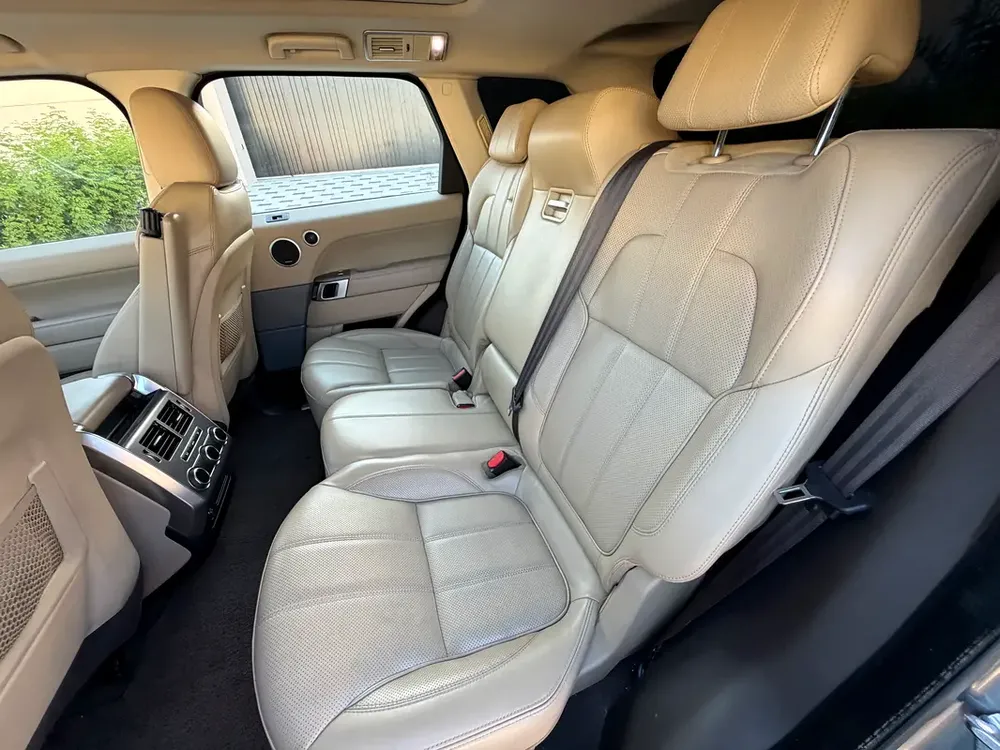 Land Rover Range Rover Sport HSE Supercharged 2015 GCC Specs - Image 17
