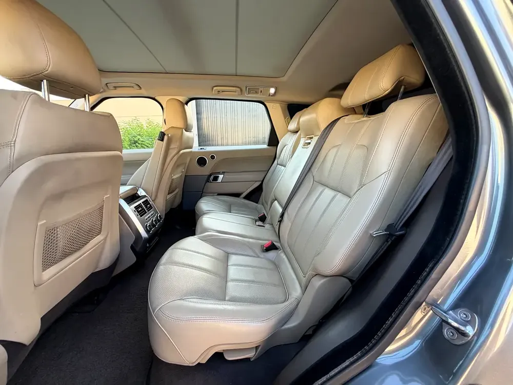 Land Rover Range Rover Sport HSE Supercharged 2015 GCC Specs - Image 9