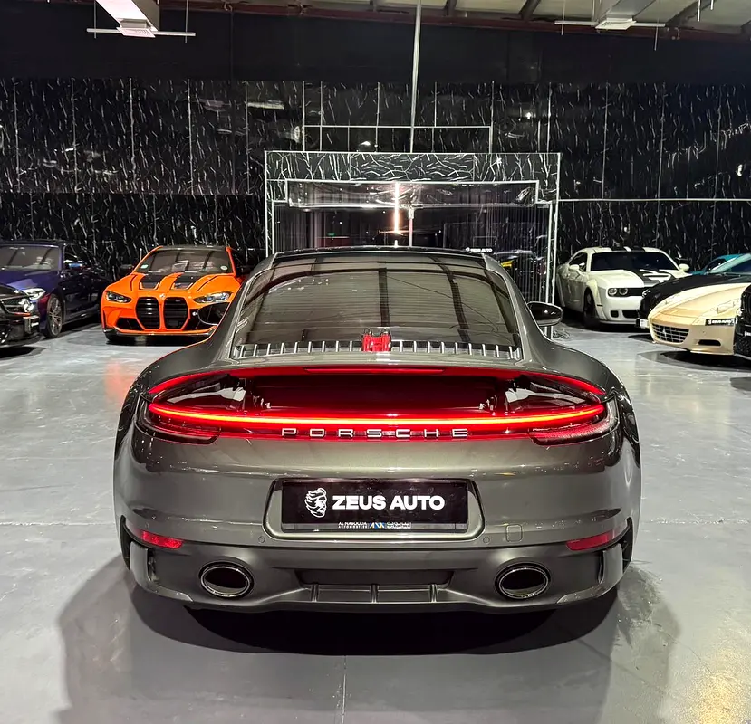 Porsche 911 Carrera 4S 2020 GCC specs for 399,000.00 AED - Image 7