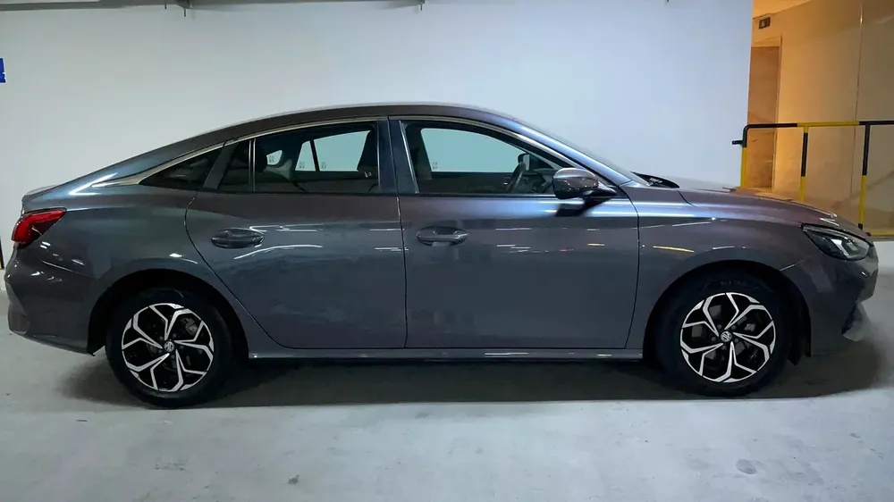 AED 658/month | 0 DP | Free 3 Months Warranty | Service History | 30 Day Return | MG GT 2024 - Image 5