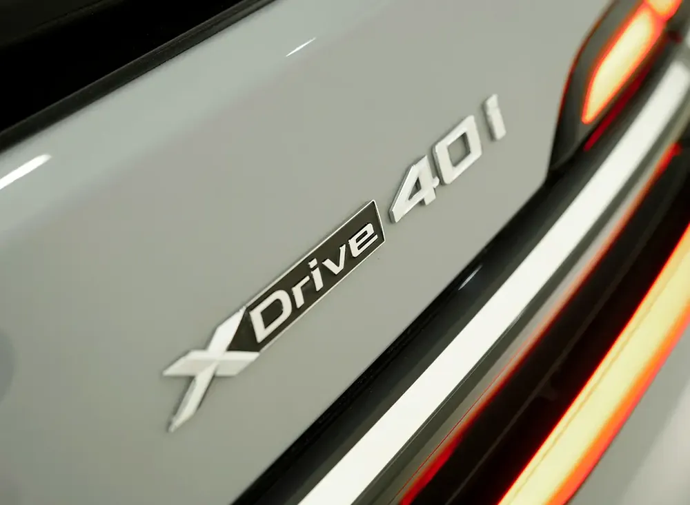 2023 I BMW X7 XDRIVE 40i I GCC I 5 YEARS WARRANTY AND SERVICE CONTRACT(AGMC) I - Image 17