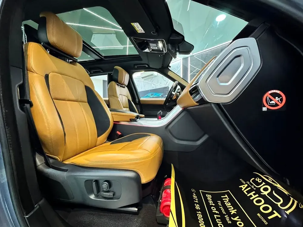 AUTOBIOGRAPHY RANGE ROVER SPORT || GCC II FULLY LOADED I| PANORAMIC I| SCREENS || NEW CONDITION || - Image 15