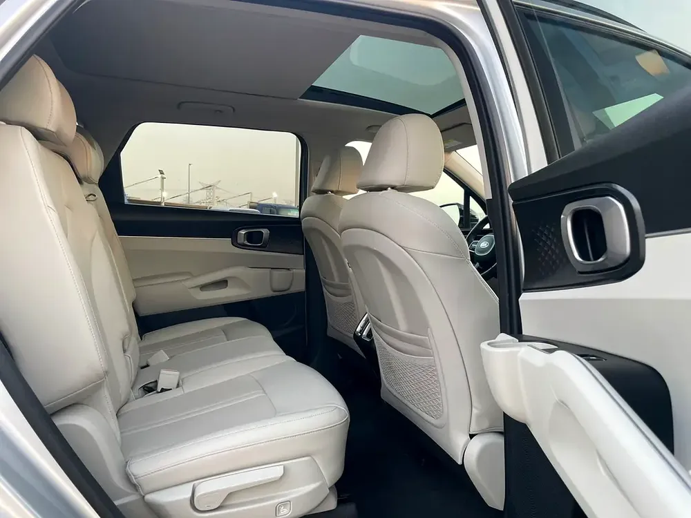 2021 Kia Sorento S Class – 2.5L – Full Option – Panoramic Roof – 7 Seater – Full Option - Image 14