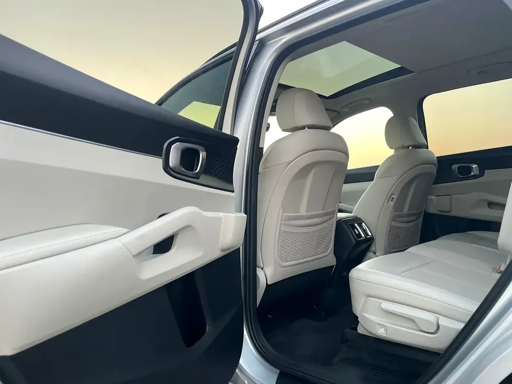 2021 Kia Sorento S Class – 2.5L – Full Option – Panoramic Roof – 7 Seater – Full Option - Image 15