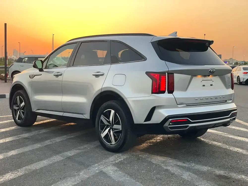 2021 Kia Sorento S Class – 2.5L – Full Option – Panoramic Roof – 7 Seater – Full Option - Image 7