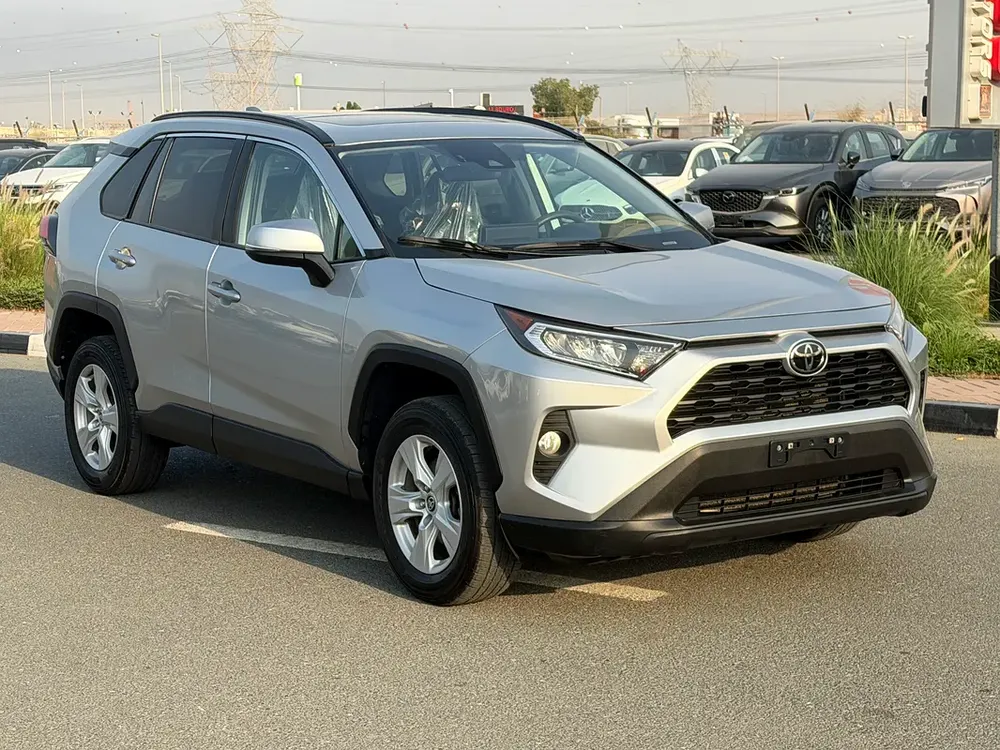 2021 Toyota RAV4 XLE - American Specs - Excellent Condition - Image 4