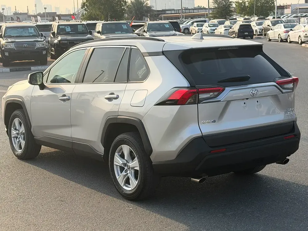 2021 Toyota RAV4 XLE - American Specs - Excellent Condition - Image 8
