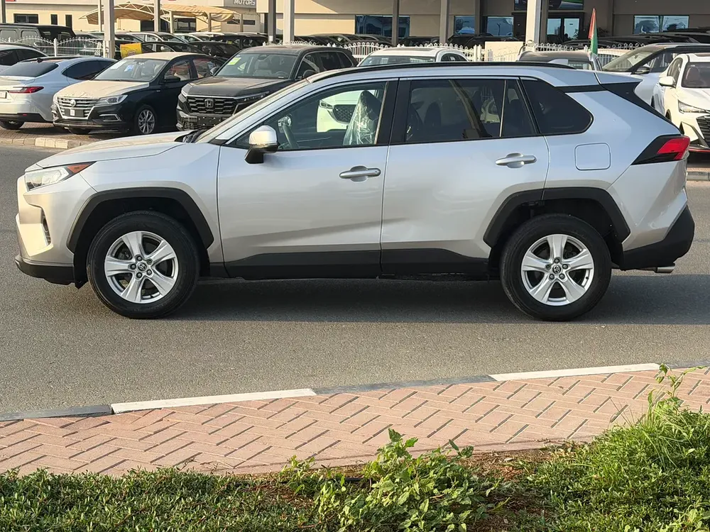 2021 Toyota RAV4 XLE - American Specs - Excellent Condition - Image 9