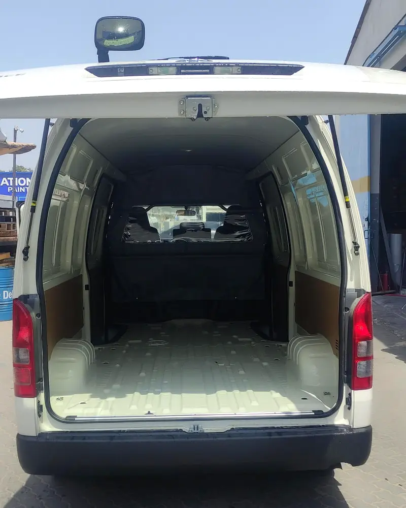 Toyota Hiace GLS 2026 GCC Specs - Image 4