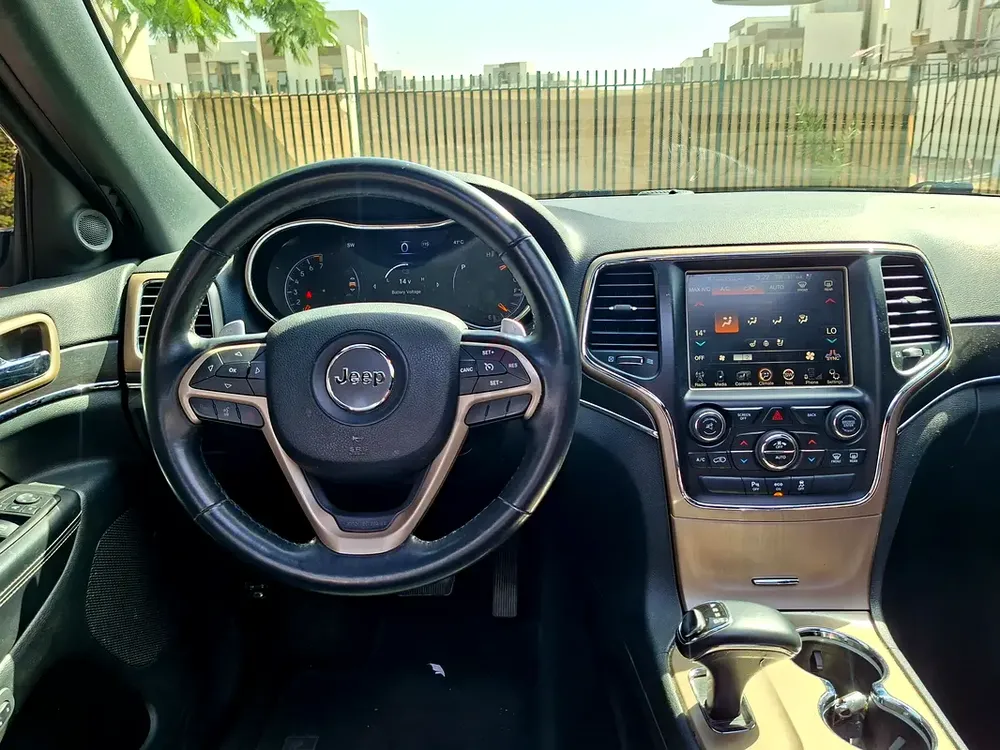 AED 2193/month | 2015 Jeep Grand Cherokee  | GCC Specs | Ref#472043 - Image 10