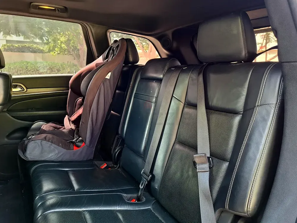 AED 2193/month | 2015 Jeep Grand Cherokee  | GCC Specs | Ref#472043 - Image 12