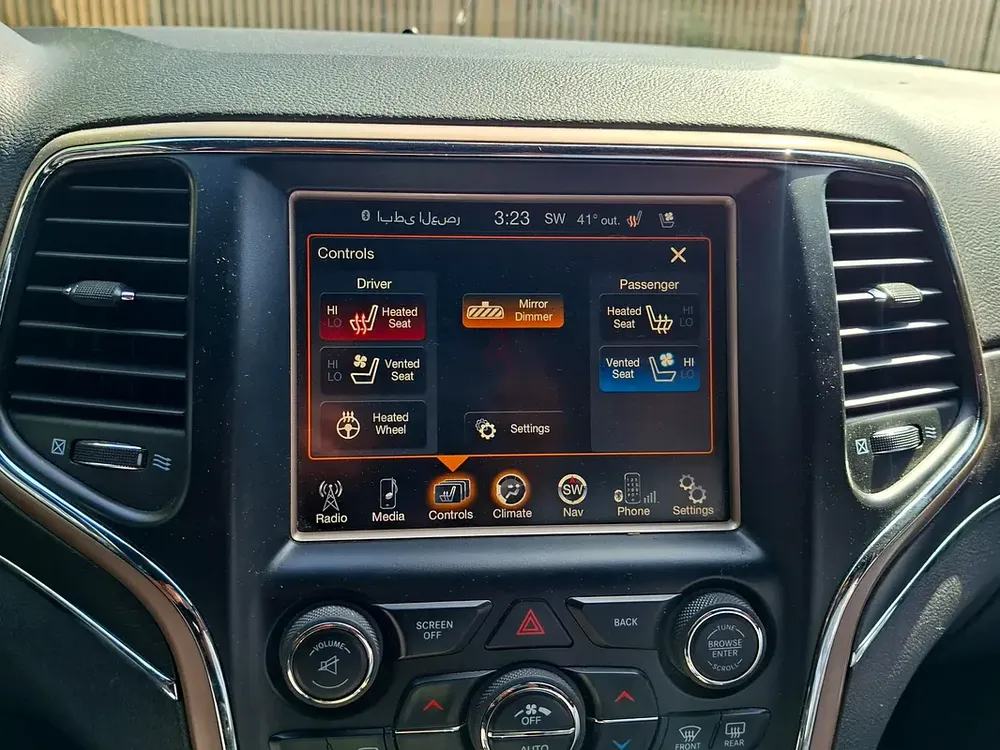 AED 2193/month | 2015 Jeep Grand Cherokee  | GCC Specs | Ref#472043 - Image 14