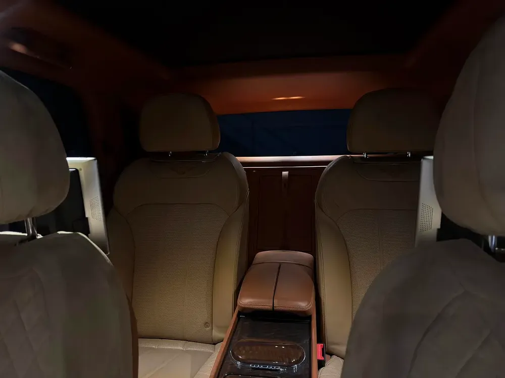 Bentley Bentayga W12 Mulliner 2016 | European Specs | Pristine Condition - Image 14