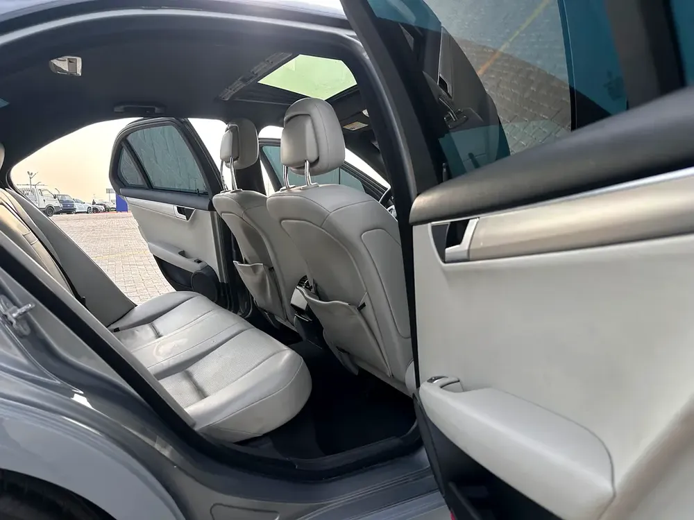 Mercedes C250 2014 imported AMG kit full option super clean car - Image 6