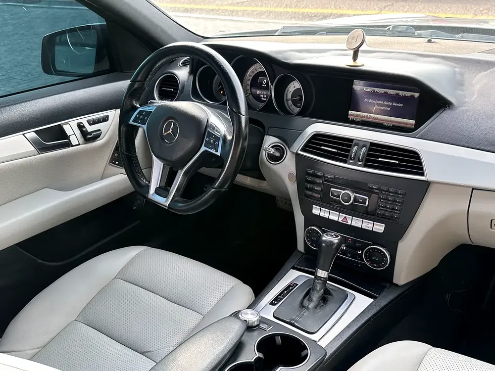 Mercedes C250 2014 imported AMG kit full option super clean car - Image 7