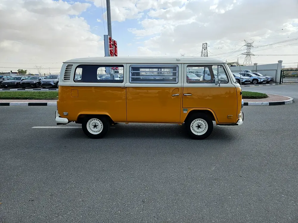 VOLKSWAGEN TYPE 2 1.8 JAPAN IMPORTED - Image 4