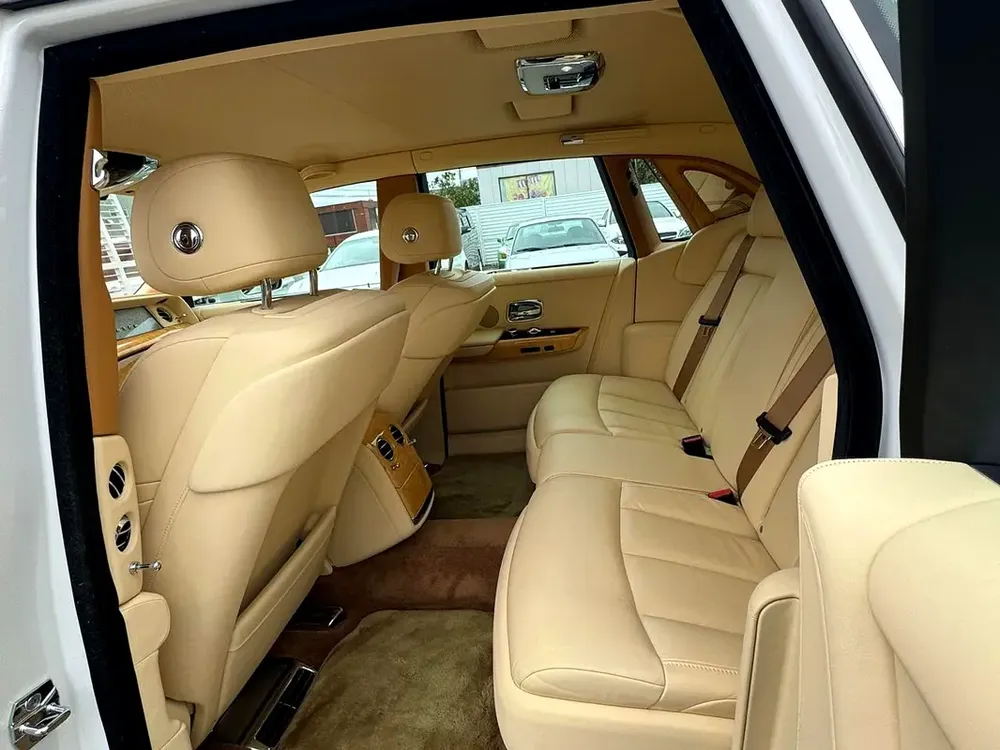 Rolls-Royce Phantom 2019 | Japanese Specs | Pristine Condition - Image 5