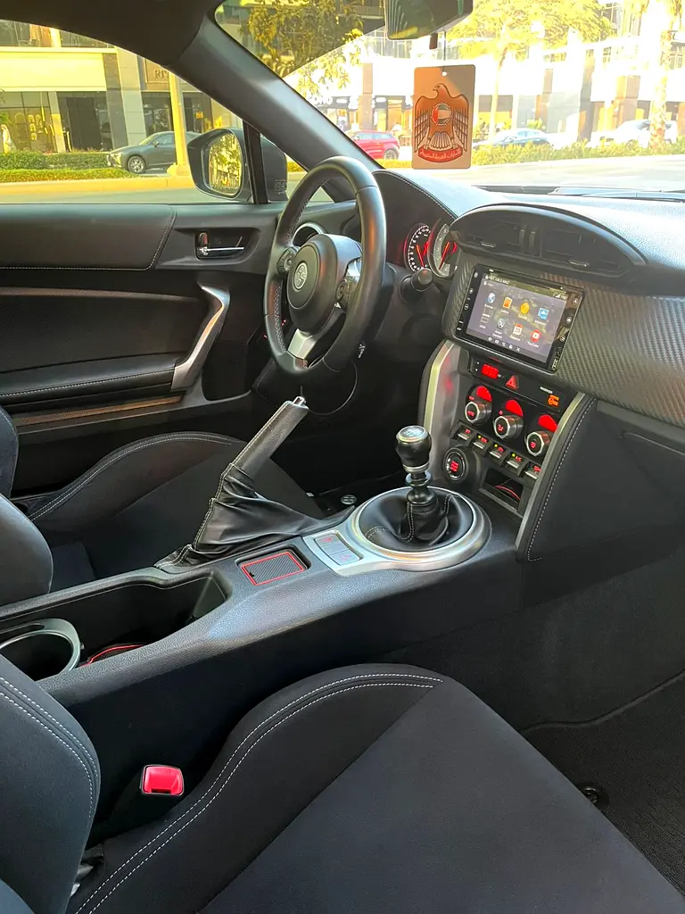 OUR TOYOTA 86 IS AS NEW, LOW IN MILEAGE, HIGH IN ADRENALINE AND FULLY SERVICED BY AL FUTTAIM DEALER - Image 14