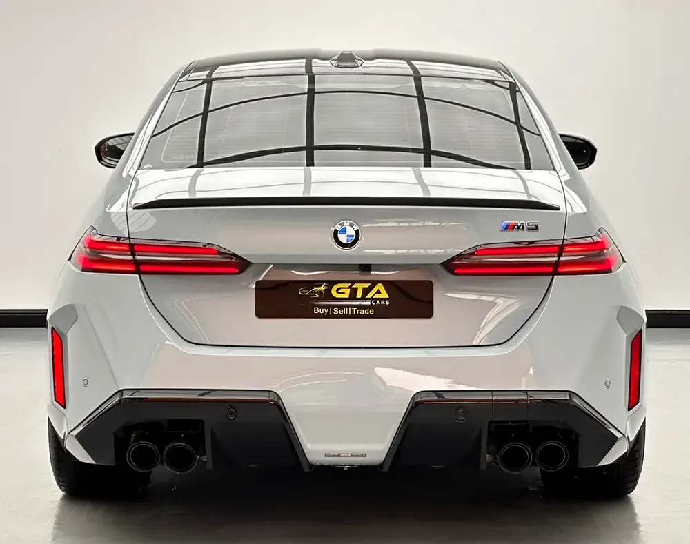 2026 BMW M5, BMW 5 Years Warranty, BMW Service Contract, Full BMW Service History, GCC - Image 5