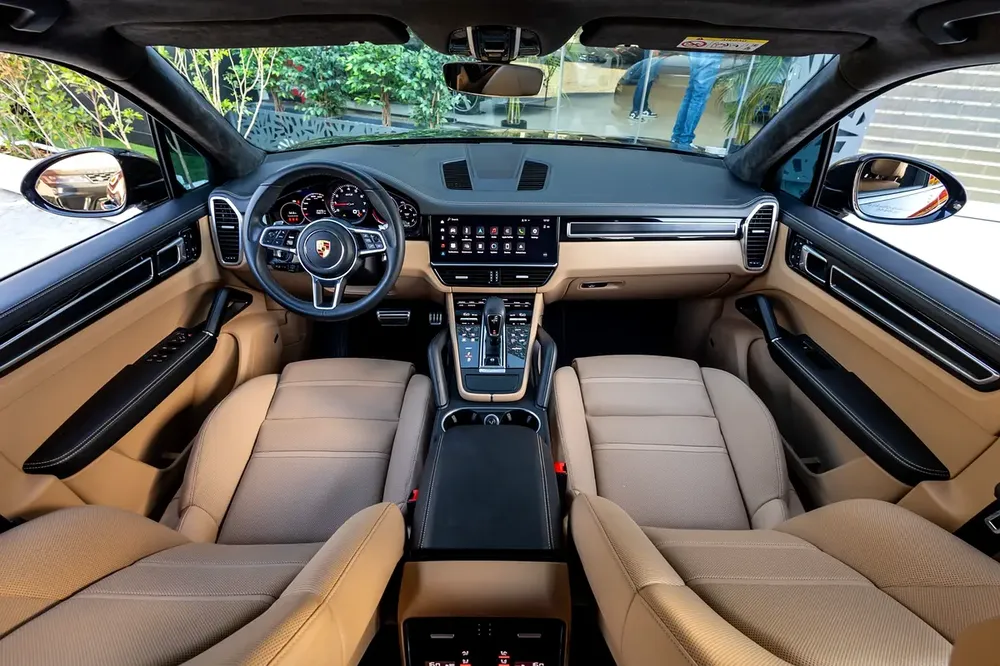 Porsche Cayenne GTS 2022 GCC | Agency Warranty - Image 15