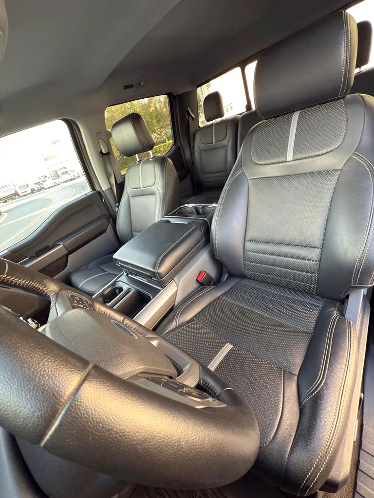Ford F-Series Pickup XLT 2022, American Specs - Image 4