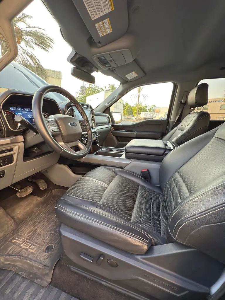 Ford F-Series Pickup XLT 2022, American Specs - Image 5