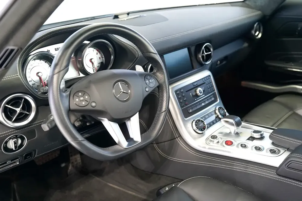 SLS AMG | SILVER/BLACK | WARRANTY AVAILABLE - Image 7
