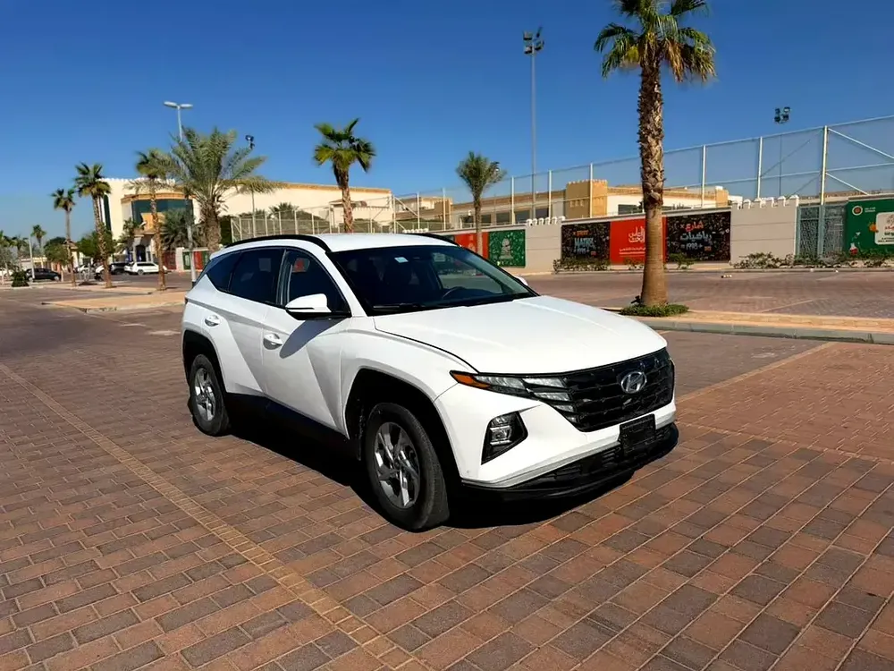 2023 Hyundia Tucson - Image 4