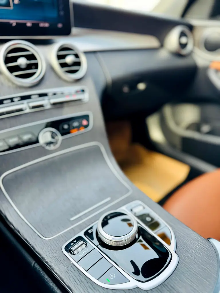 2020 Mercedes-Benz C 300 AMG - American Specs - GCC Resale - Image 6