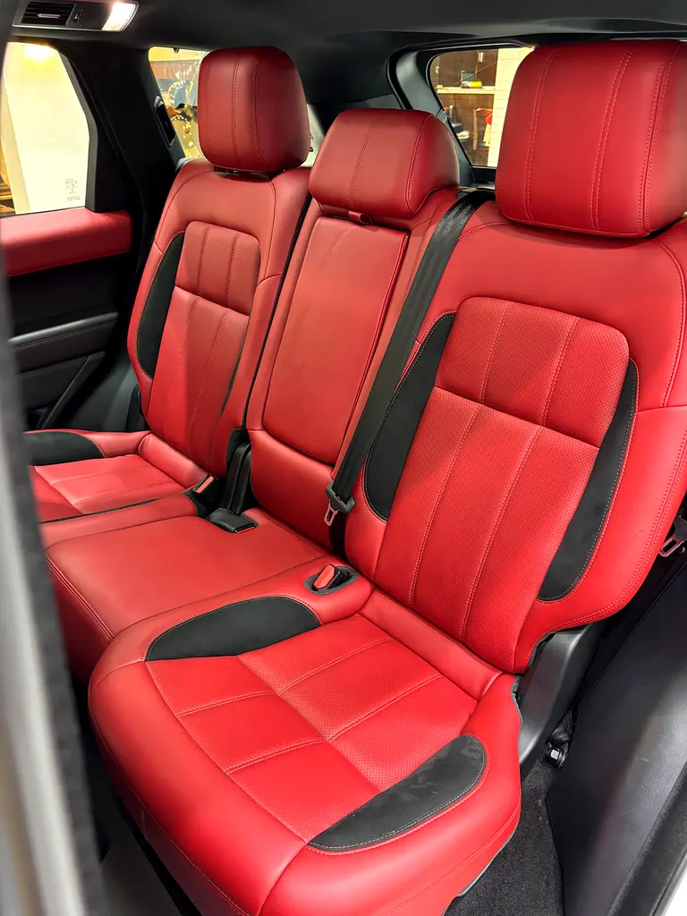 Range Rover Sport HSE - Image 13