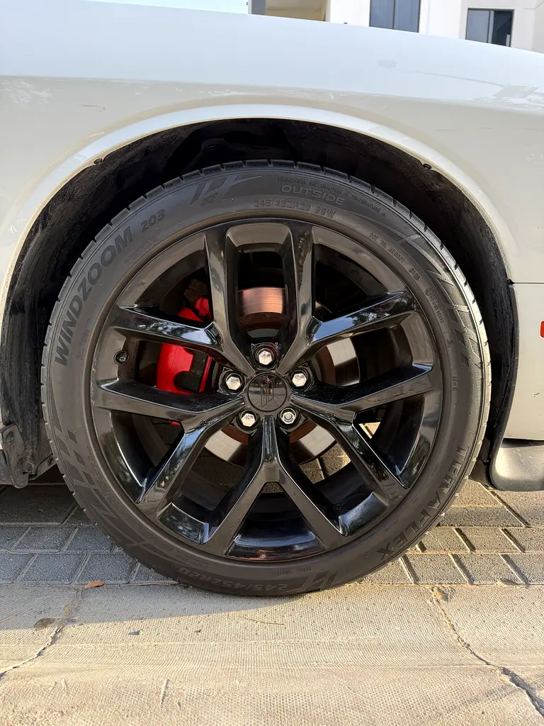 CHALLENGER RT V8 PERFECT CONDITIONS - Image 6
