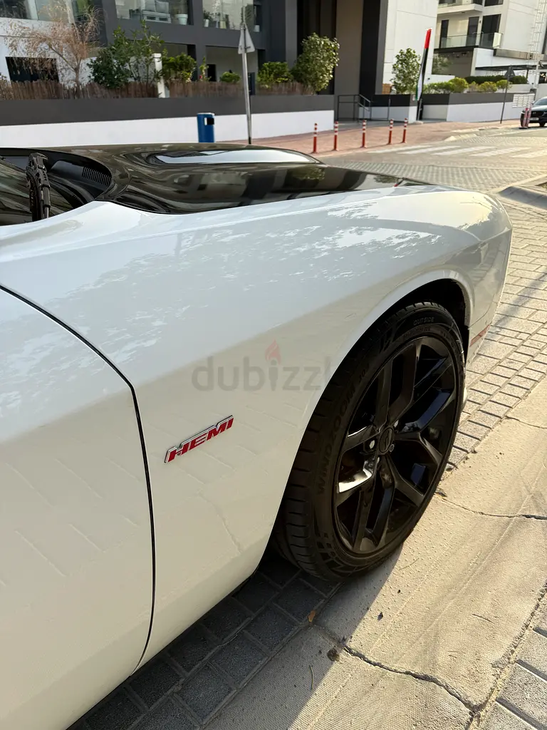 CHALLENGER RT V8 PERFECT CONDITIONS - Image 8