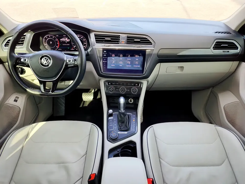 Volkswagen Tiguan 4Motion 2.0 Sport 2018 Model GCC Specs With Full Service History From Agency - Image 11