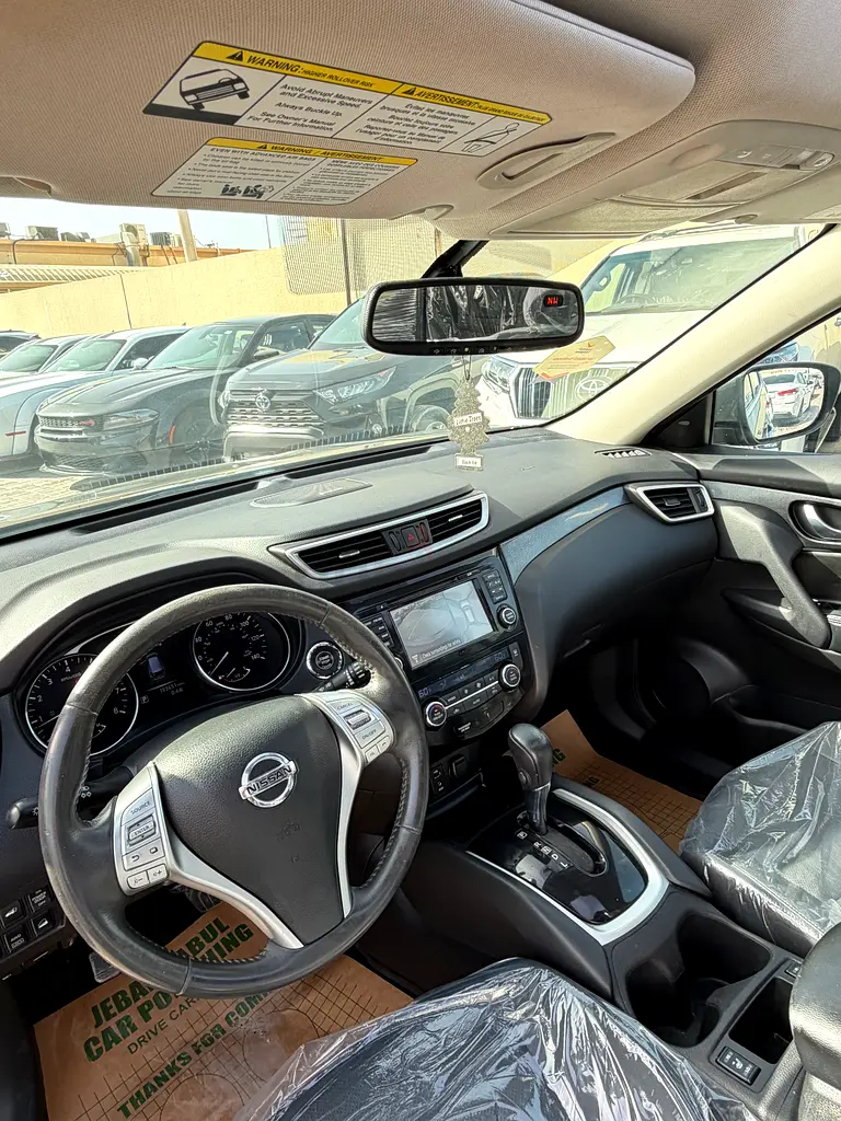 Nissan X-Trail SL 2014 American Specs - Image 8