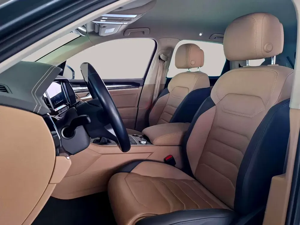 AED 1672/month | 2021 Volkswagen Touareg Atmosphere | GCC Specs | Ref#474284 - Image 11