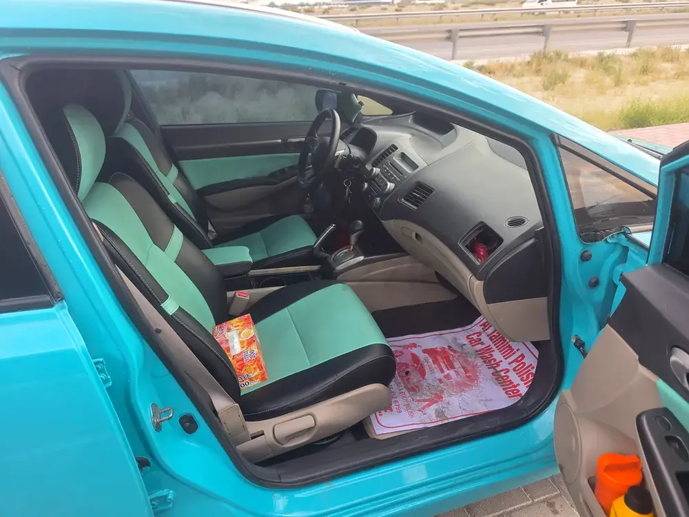 Honda Civic VTi | 2009 | GCC | Full Options | Low Mileage | Filipino Owner - Image 11
