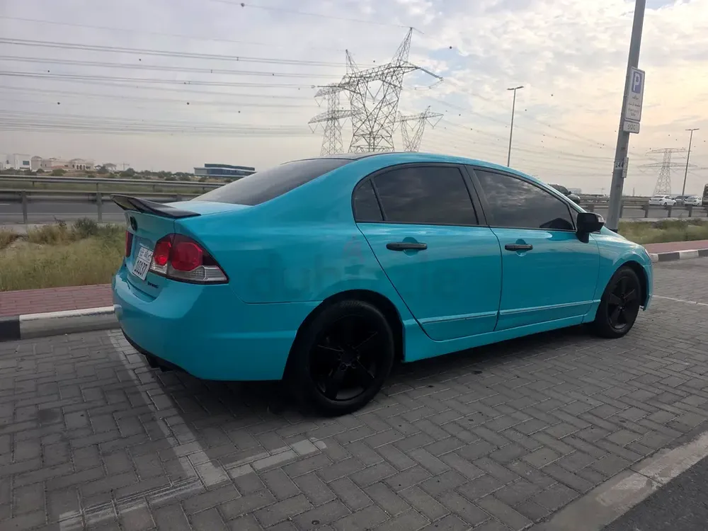 Honda Civic VTi | 2009 | GCC | Full Options | Low Mileage | Filipino Owner - Image 5