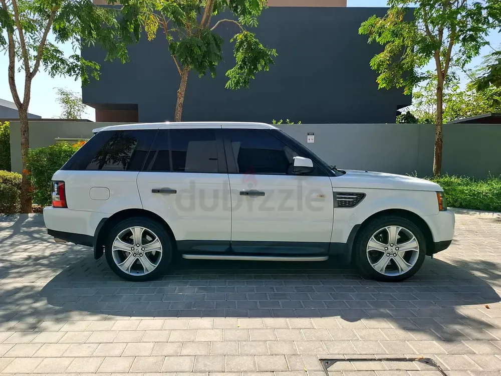 Inspected Car | 2011 Land Rover Range Rover Sport  | GCC Specs | Ref#466354 - Image 4