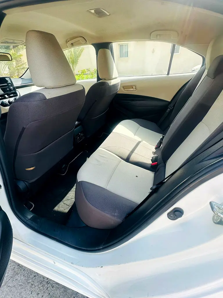 Toyota Corolla 2020 GCC URGENT SALE - Image 12