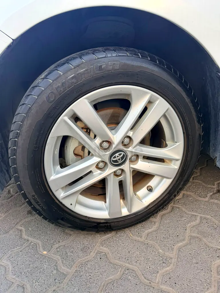 Toyota Levin (Corolla Hybrid)  2020 - Image 10