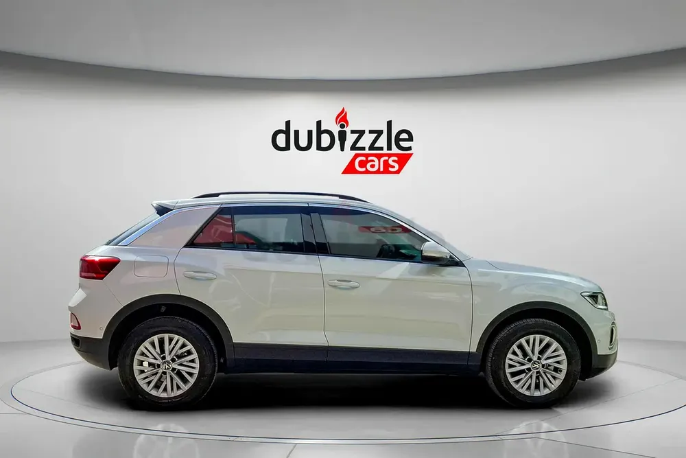 AED 1064/month | 2024 Volkswagen T-Roc  | GCC Specs | Ref#461260 - Image 4