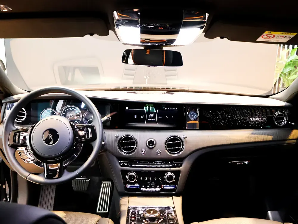 Rolls-Royce Ghost Standard || Model Year 2022 || 11,380 Kms - Image 4