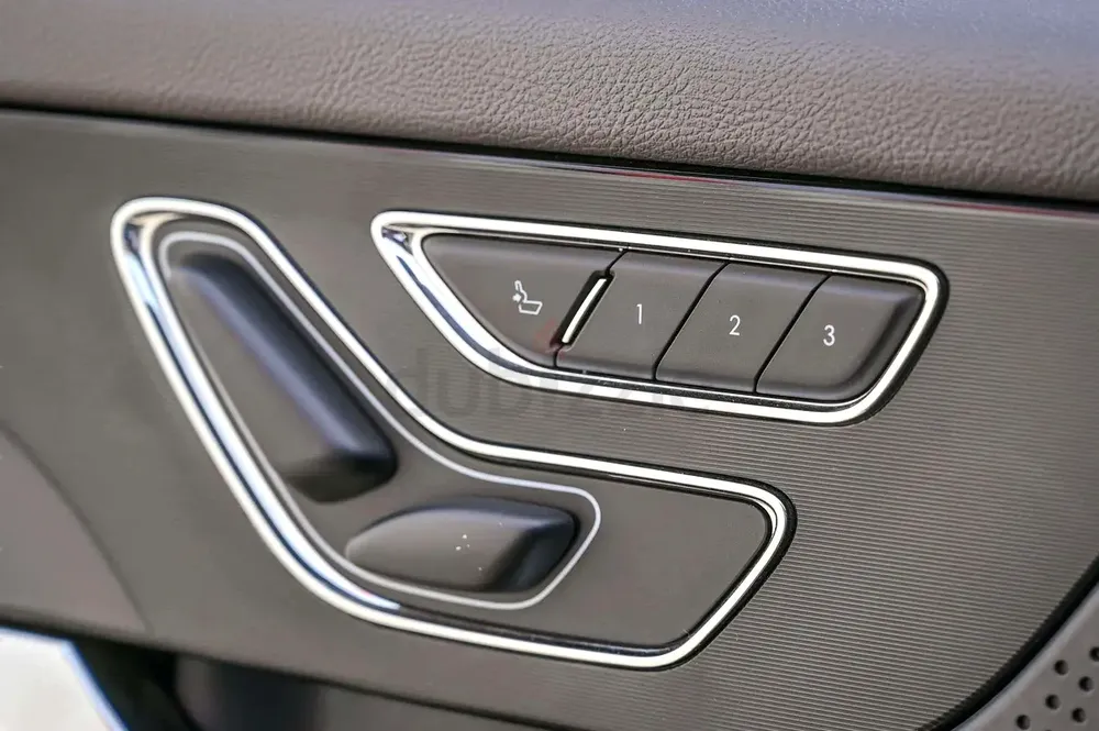 AED 1748/month | 2023 Lincoln Corsair  | GCC Specs | Ref#452843 - Image 16