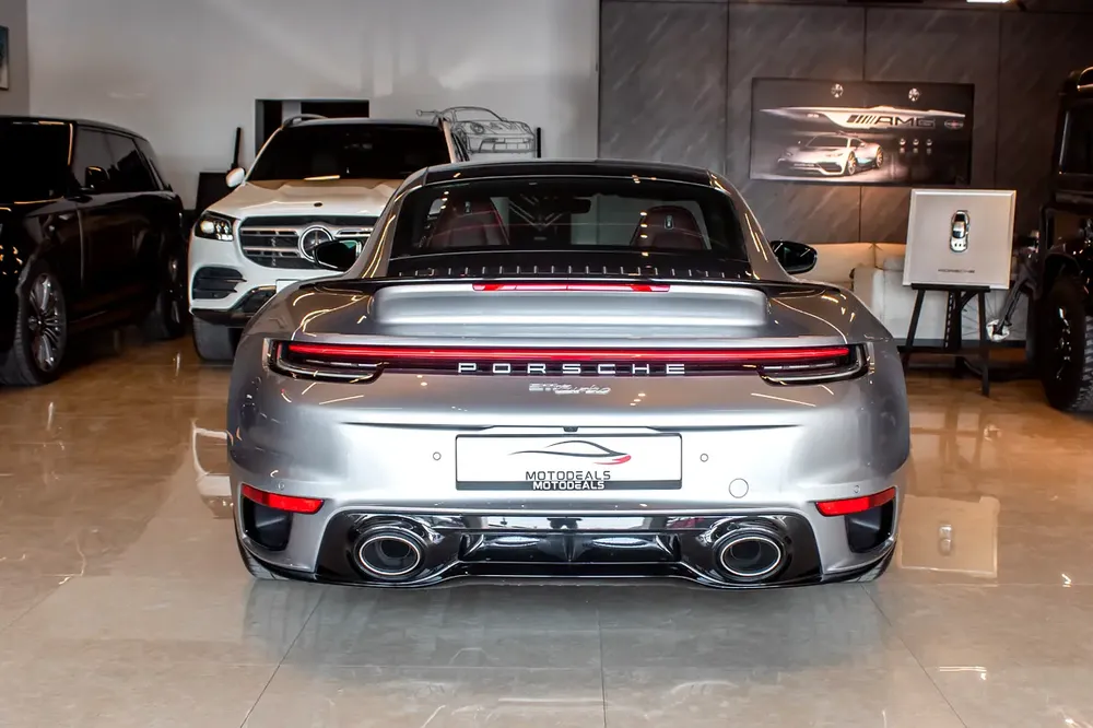 2021 Porsche 911 Turbo | 54,000 KM ONLY  | GCC Specs | Under Warranty  Service Contract - Image 17