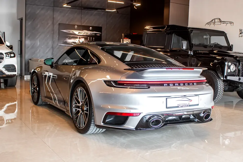 2021 Porsche 911 Turbo | 54,000 KM ONLY  | GCC Specs | Under Warranty  Service Contract - Image 18