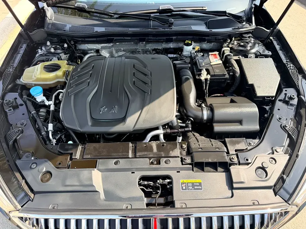 HONGQI H6 FULL OPTION GCC SPECS SINGLE OWNER ORIGINAL PAINT SERVICE HISTORY AVAILABLE - Image 18