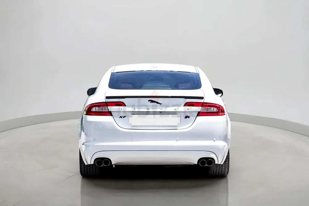 2011 Jaguar XF R 5.0L | GCC Specifications - Image 4