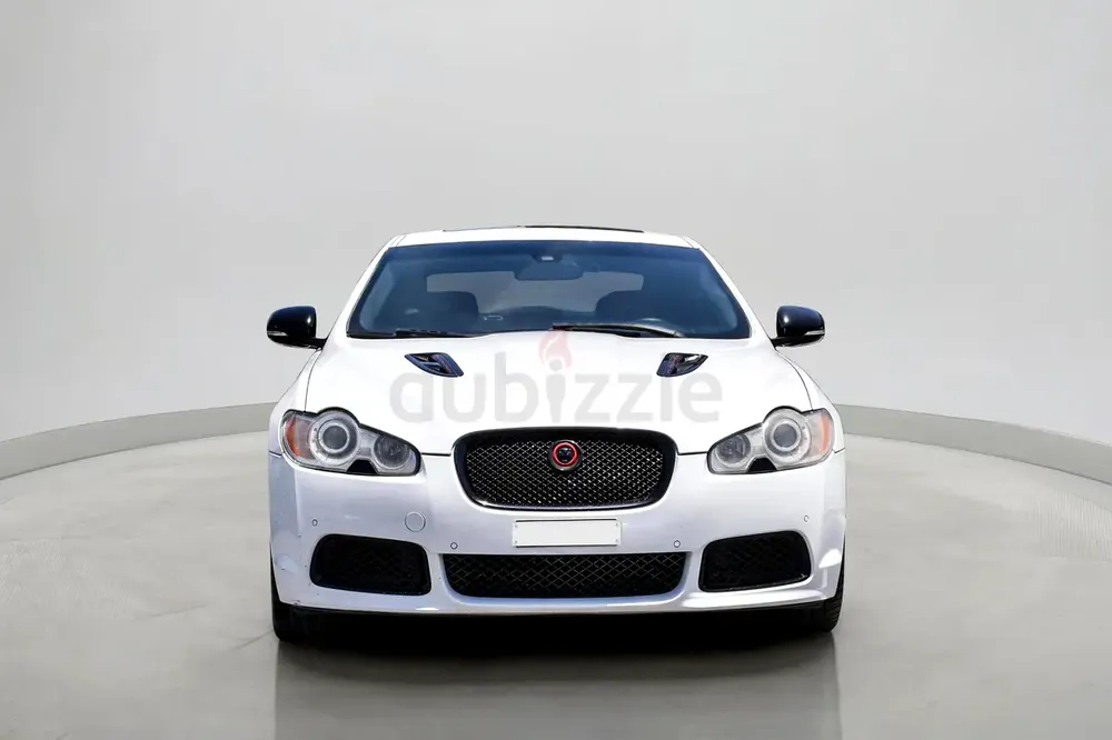 2011 Jaguar XF R 5.0L | GCC Specifications - Image 6